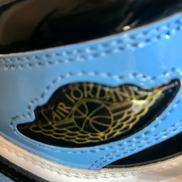 Nike Air Jordan 1 Retro High OG Fearless UNC Chicago Basketball Shoes New Size 7 - Picture 3 of 9
